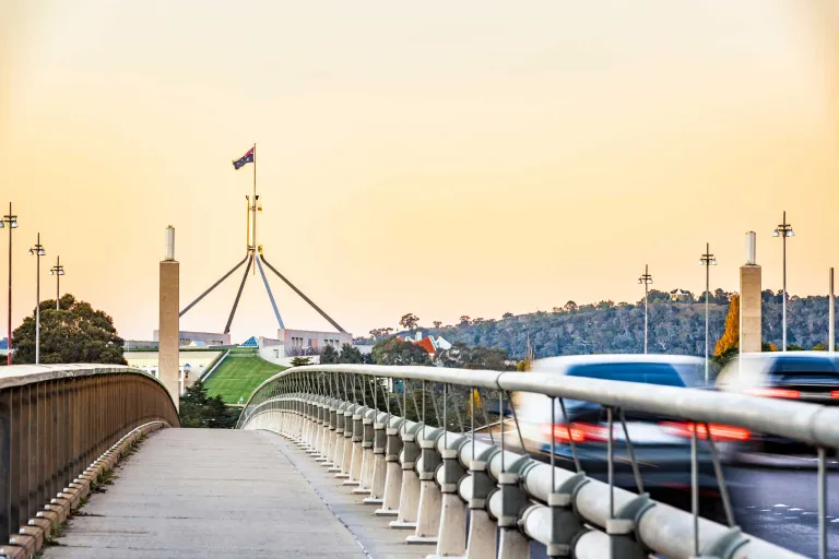 Commonwealth bridge, Canberra